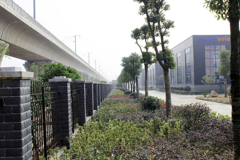 建设园林单位提倡自然协调